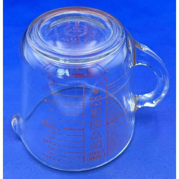 Pyrex 4-Cup D handle 532 glass measuring cup 1-quart USA red lettering FLAW - Picture 11 of 12